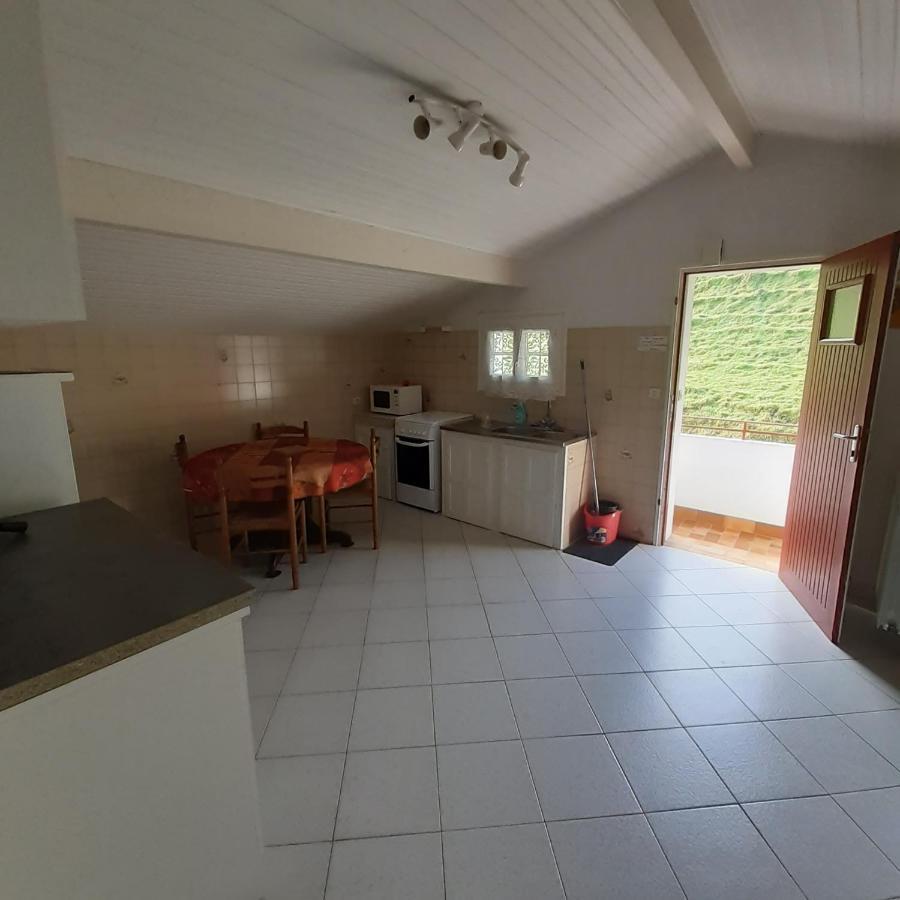 Ur Ondoan - Appartement Saint Pee Sur Nivelle Luaran gambar